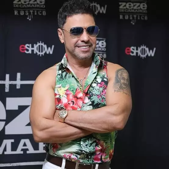Zezé Di Camargo se apresenta em Pocinhos no Arraial do Cariri