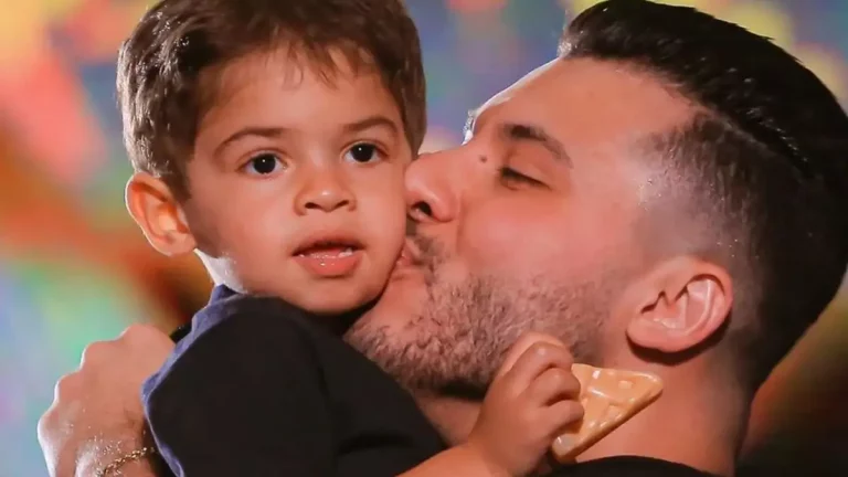 Leo, Murilo Huff
