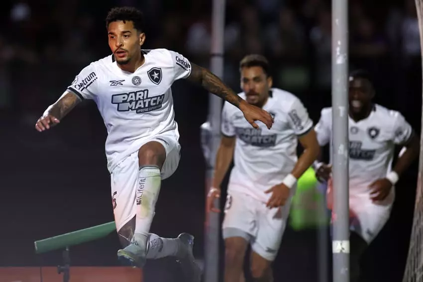 Algoz em 2025 e ‘freguês’ na Era SAF: Botafogo enfrenta Bragantino