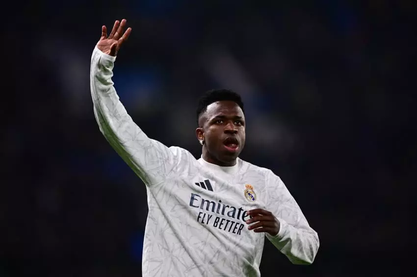 Presidente do Real Madrid pode atuar na renovação de Vini Jr.