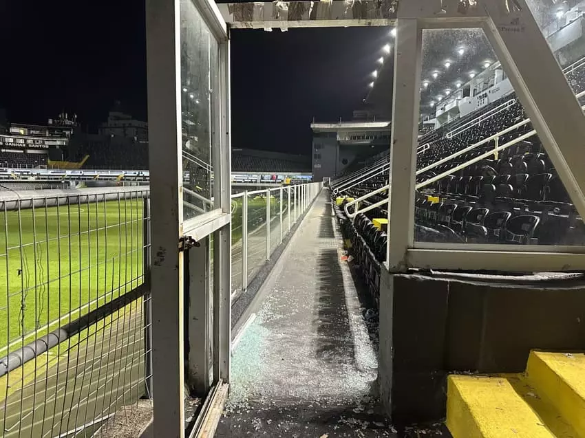 Santos multado em R$ 95 mil por tumulto em jogo da Copa do Brasil