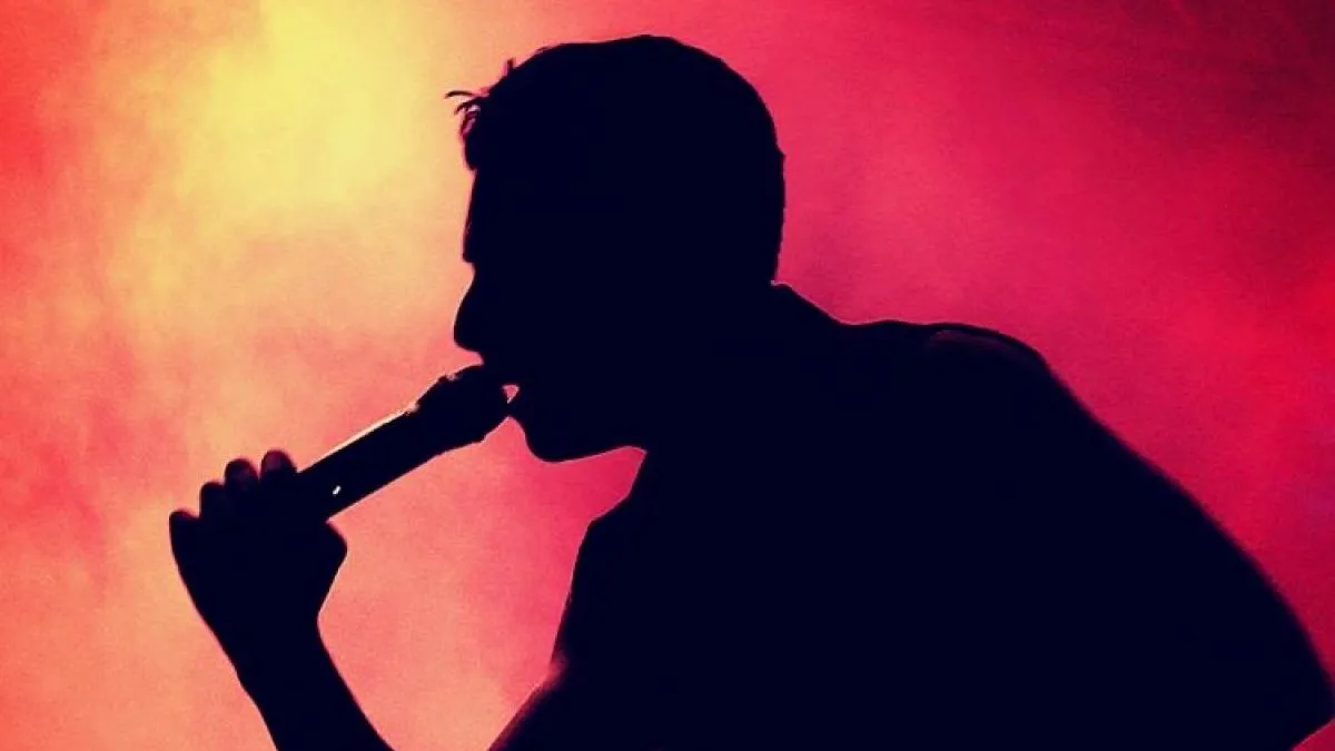 Cantor sertanejo é preso por agredir esposa grávida em MT