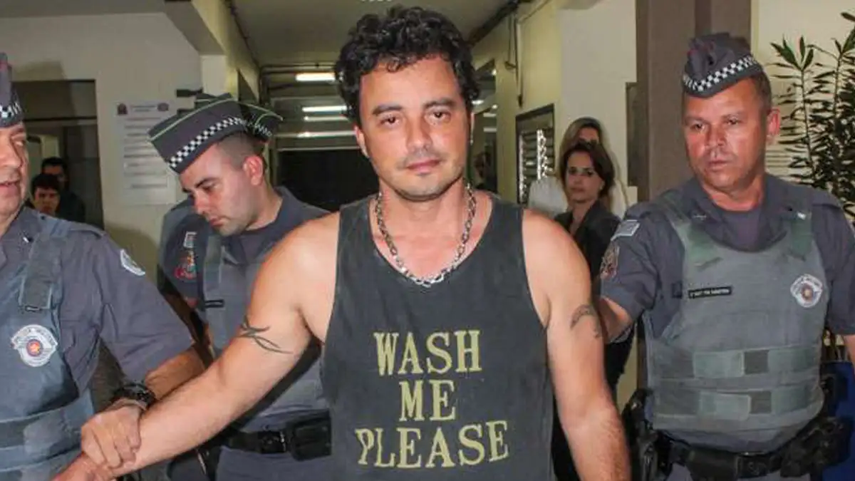 De ídolo sertanejo a dependente: a superação do cantor Renner