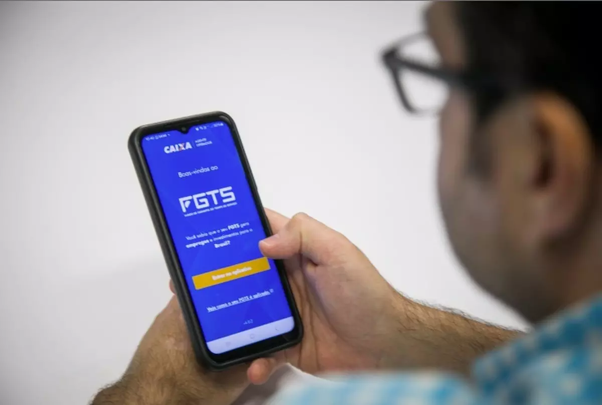 FGTS aprova quase R$ 13 bi em lucro de 2024. Veja seu valor!