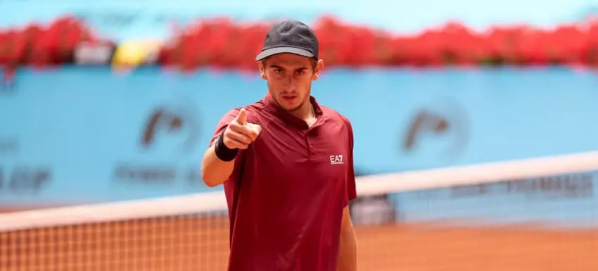 João Fonseca é derrotado em Toronto e sai do top 50 mundial