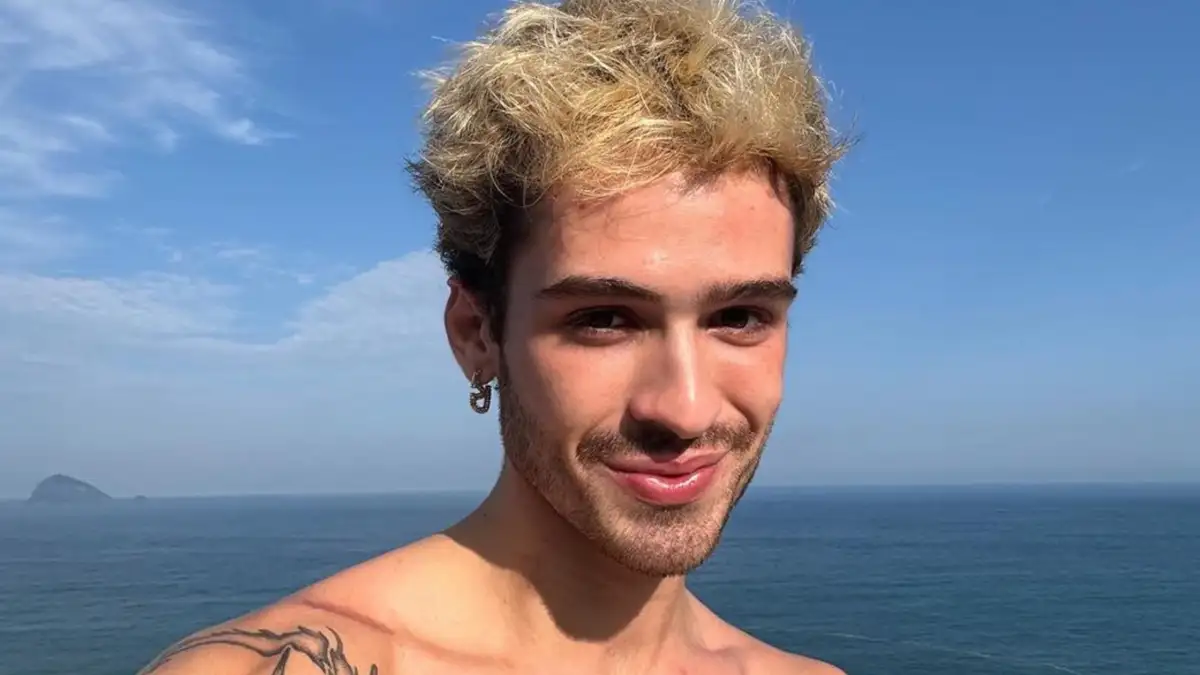 João Guilherme exibe peitoral, viraliza e fãs fazem elogios audaciosos