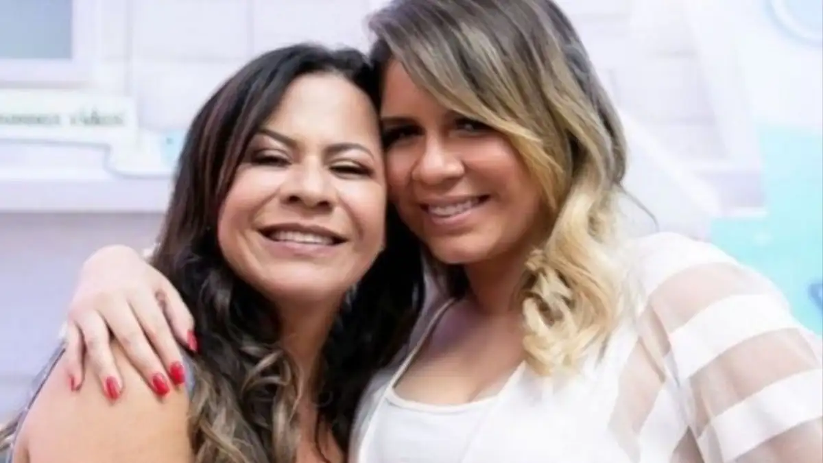 Mãe de Marília Mendonça desabafa após acidente: “Não viajo de avião”