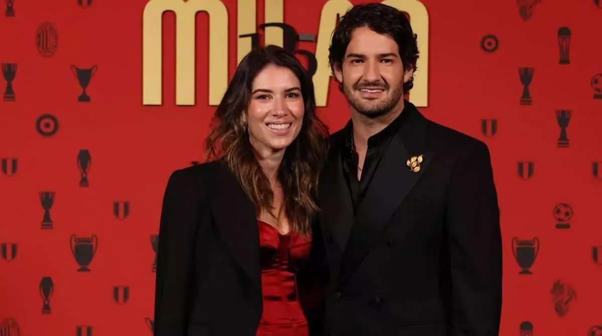 Rebeca Abravanel e seu bebê em viagem pela Europa: click especial.