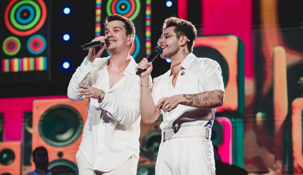 Hugo e Guilherme doam cachê de show para Hospital de Amor