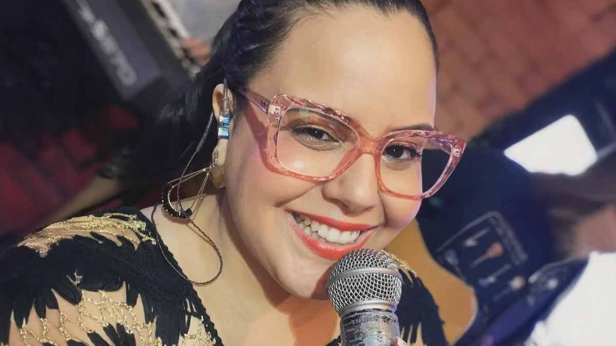 Cantora sertaneja Luna Alves morre após passar mal horas depois de show em Cuiabá