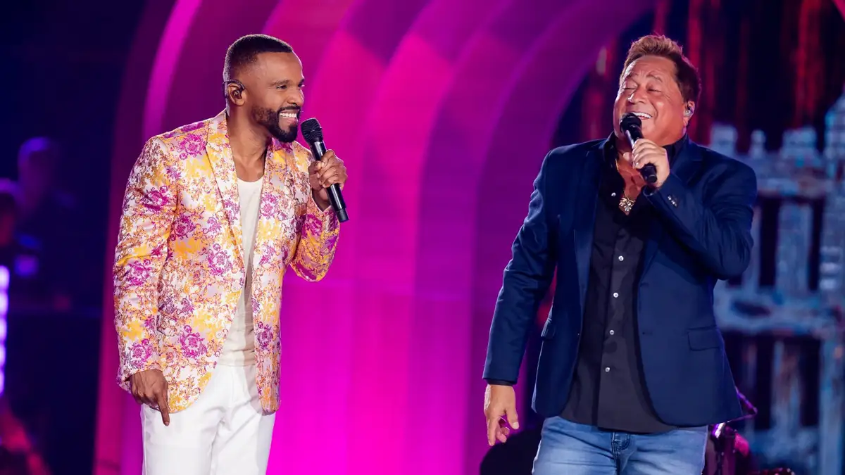 Alexandre Pires e Leonardo lançam álbum ‘Pagonejo Bão’ no domingo