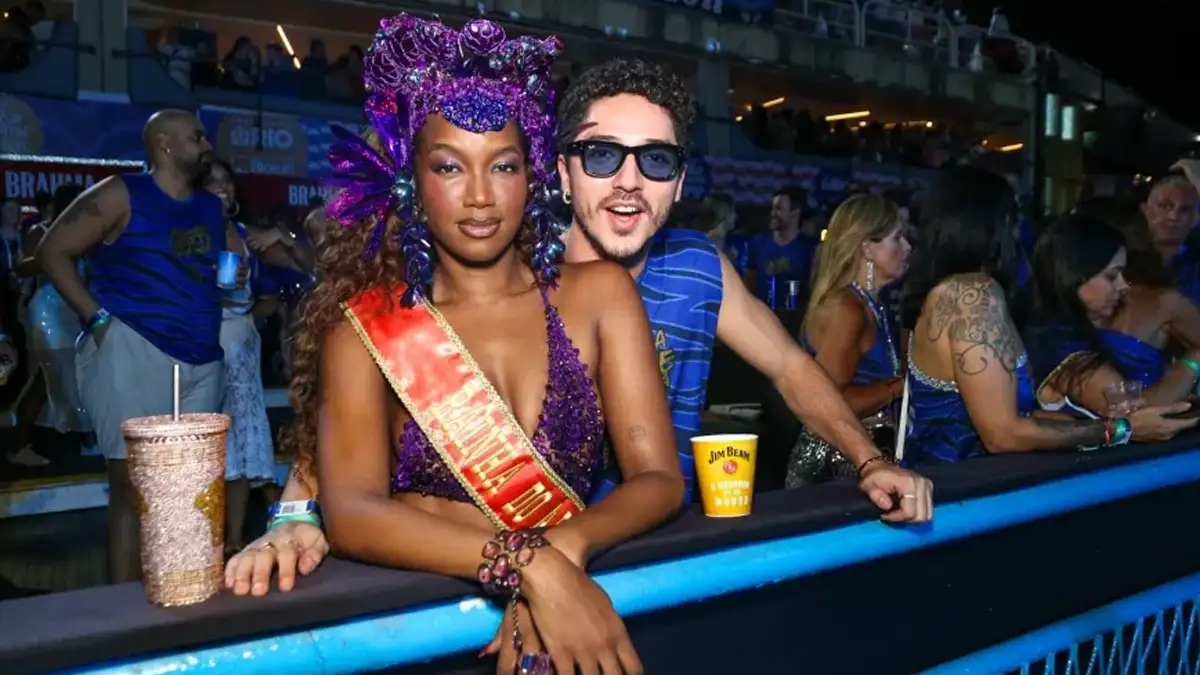 Freira interrompe show de Ze Felipe no Carnaval de Itapipoca