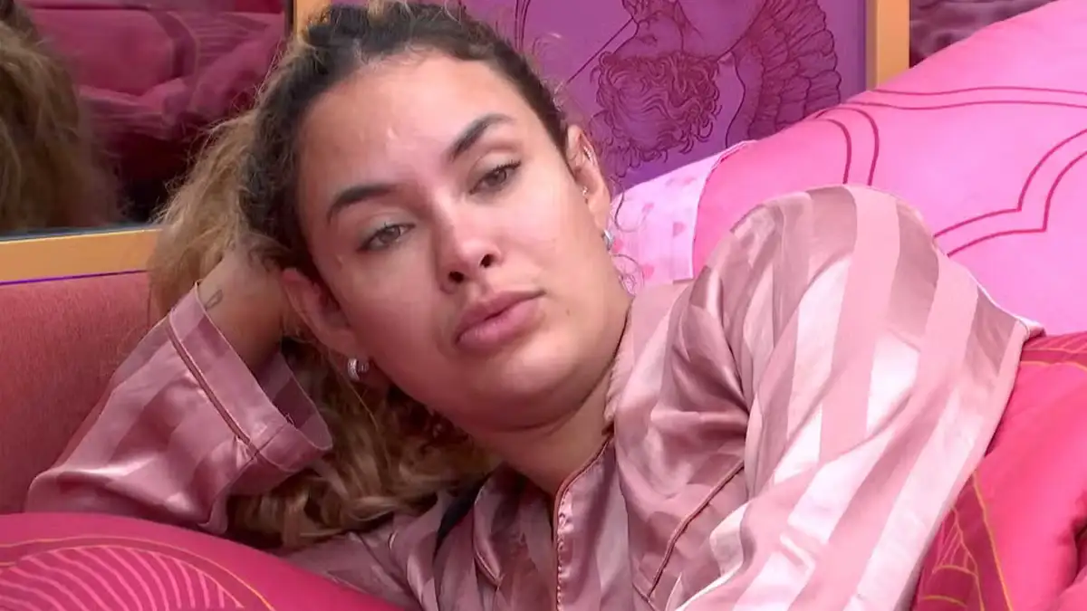 BBB 26: Sarah Andrade chora e teme eliminação no Paredão