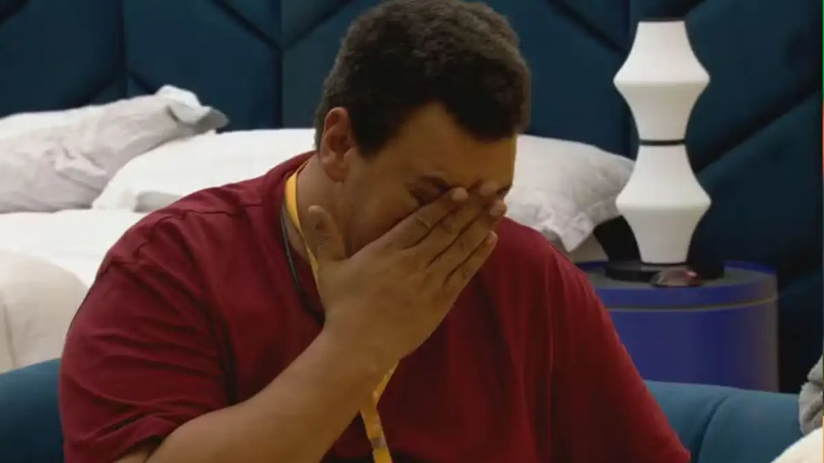 Babu Santana se emociona no BBB 26 e comove participantes