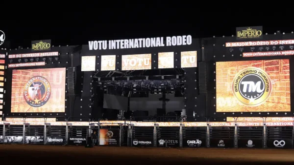 Votu International Rodeo define campeões na arena