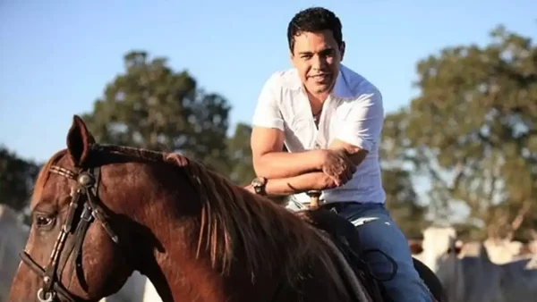 Zezé Di Camargo (Foto: Reprodução Instagram)